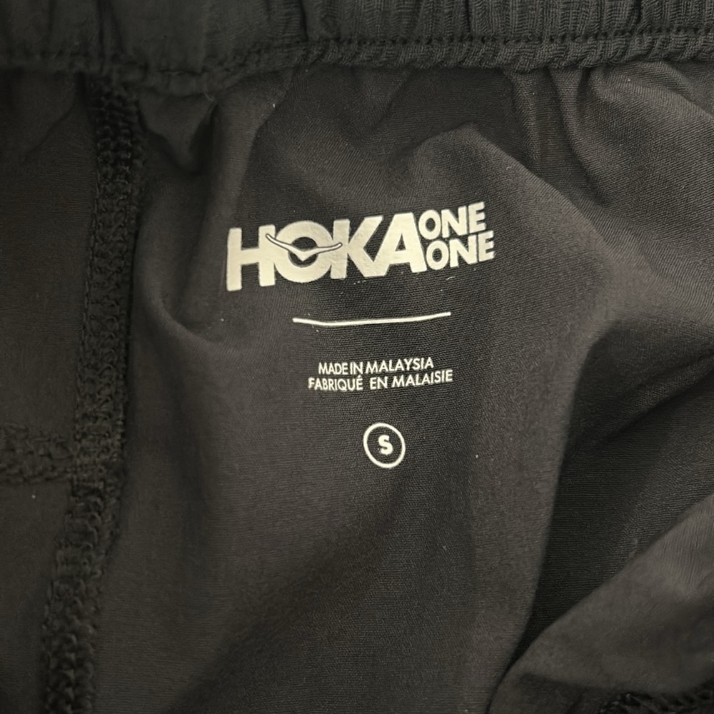 HOKA Moabi River Shorts BLACK Inseam 5.5” Size SMALL Brand New with Tags - Picture 7 of 11